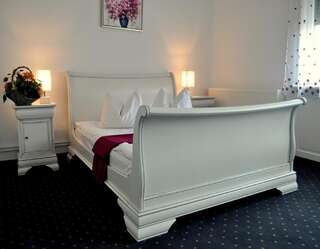 Отель Hotel Palace Turda Турда Номер Делюкс с кроватью размера «king-size»-1
