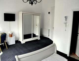 Отель Hotel Palace Turda Турда Номер Делюкс с кроватью размера «king-size»-6